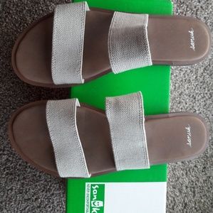 Women's summer slides. Sz 8